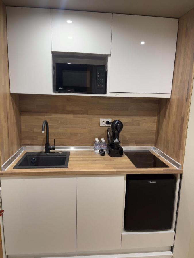 Ivet Guest Rooms Varna Bagian luar foto
