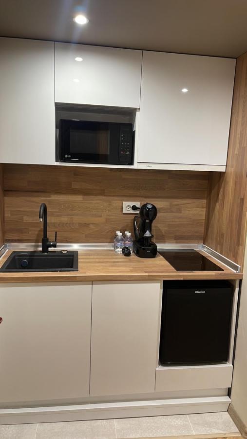 Ivet Guest Rooms Varna Bagian luar foto