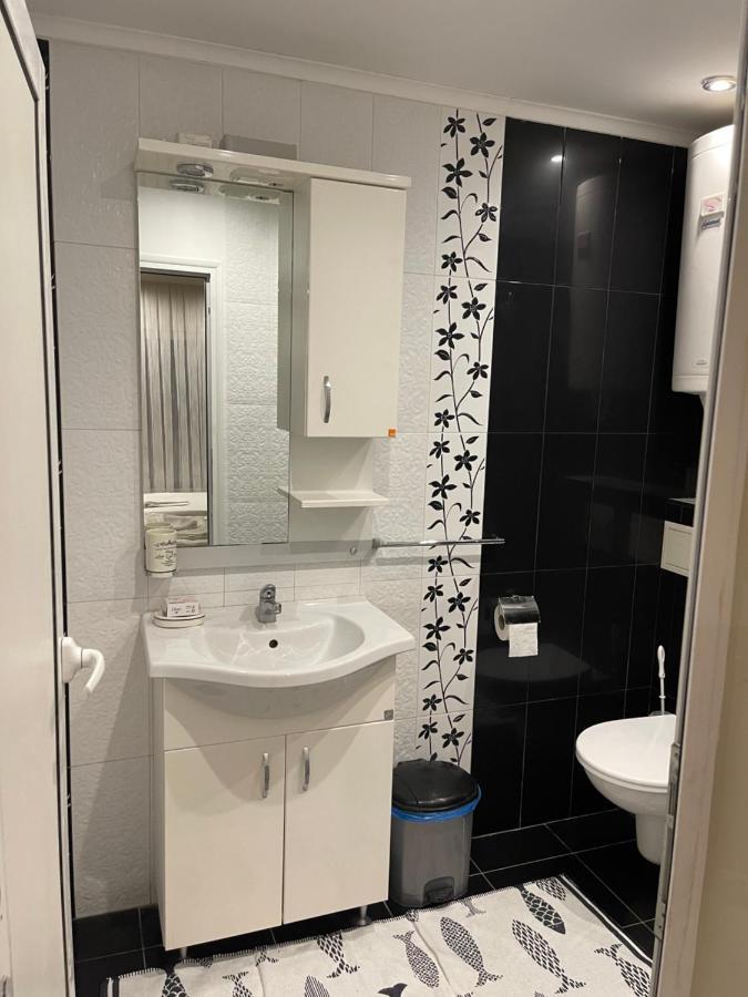 Ivet Guest Rooms Varna Bagian luar foto